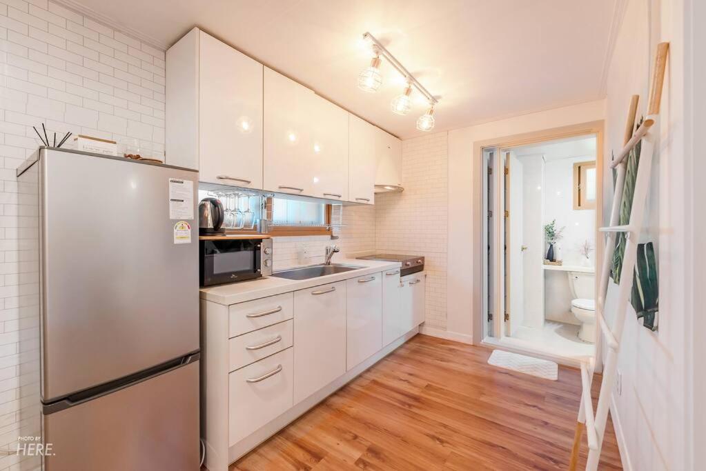 Lazo House - Housity