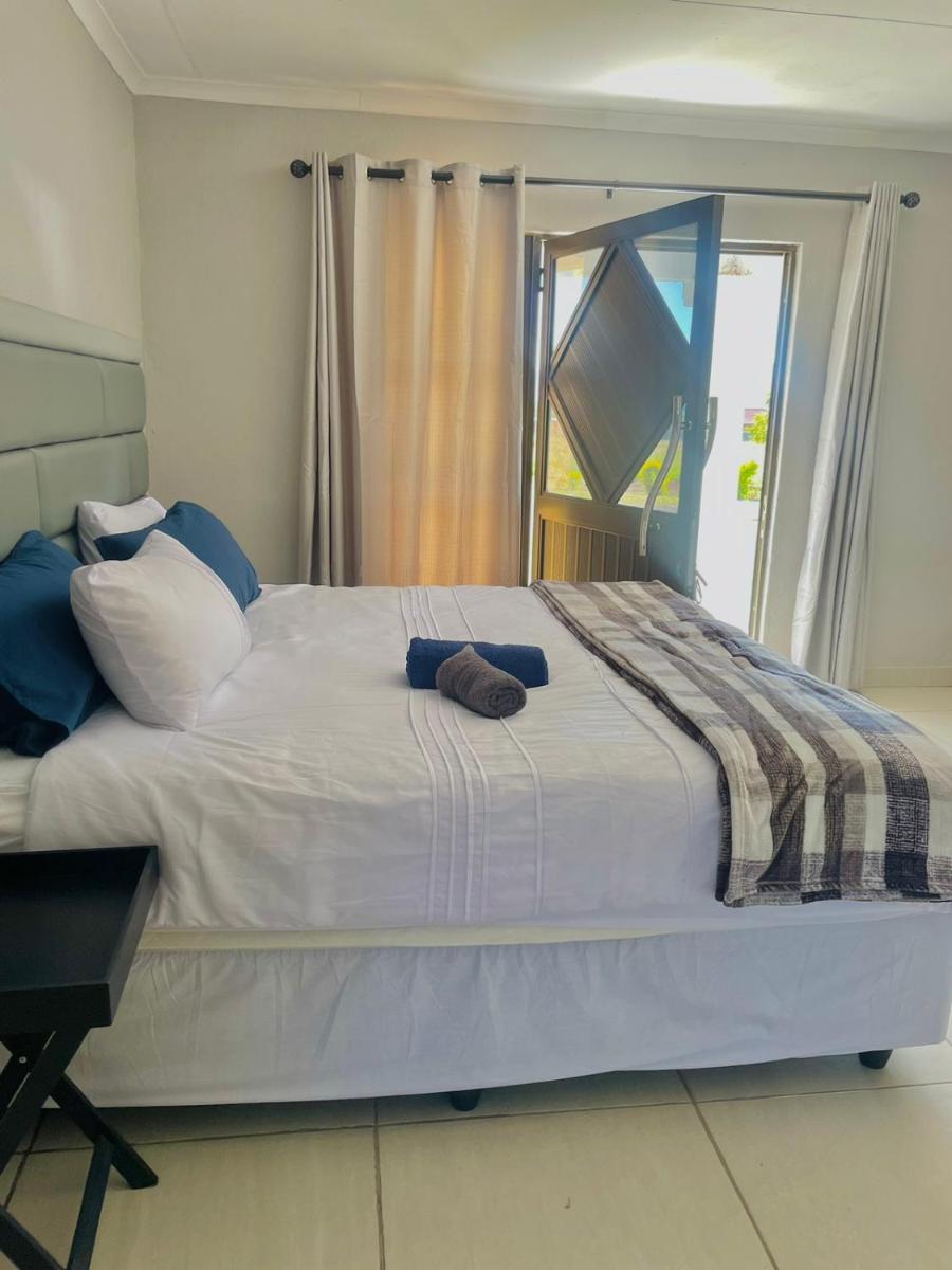 THABAKGOLO GUEST HOUSE - Housity