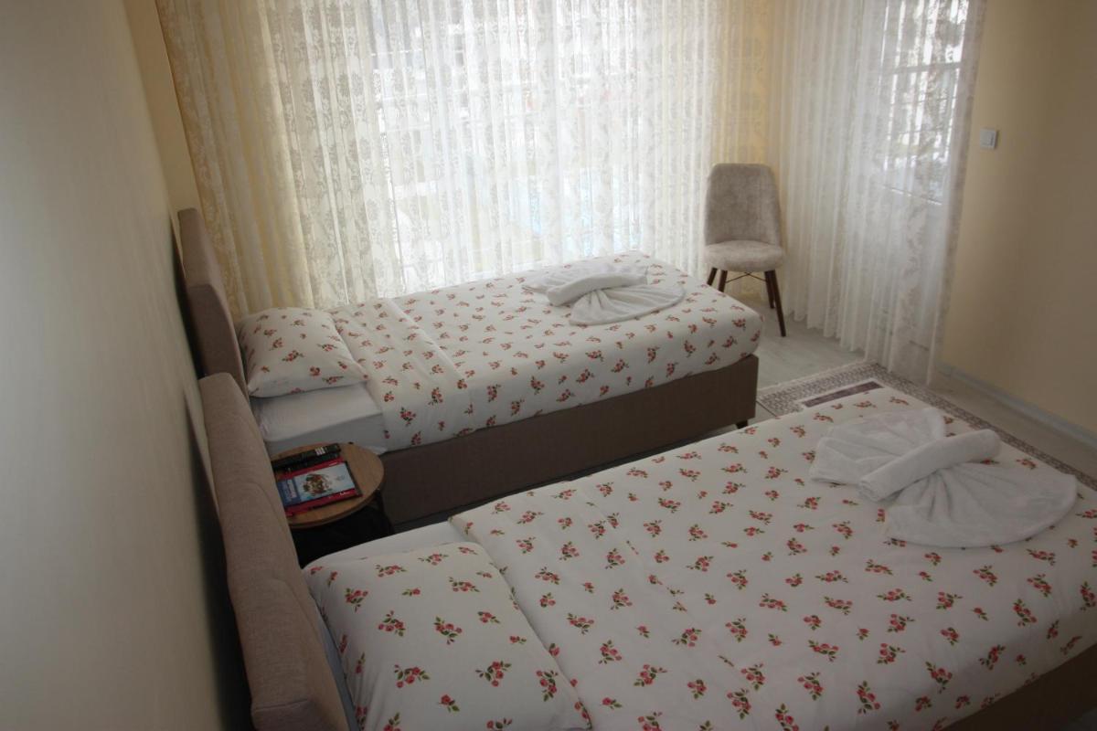Flowers House - Housity