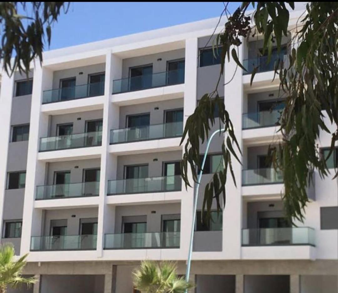 Superbe Appartement Bouskoura - Housity