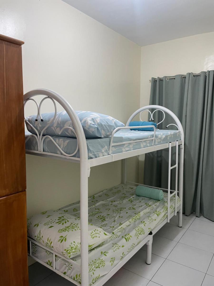 Suitetrails - Townhouse Apartment near SM City Lucena