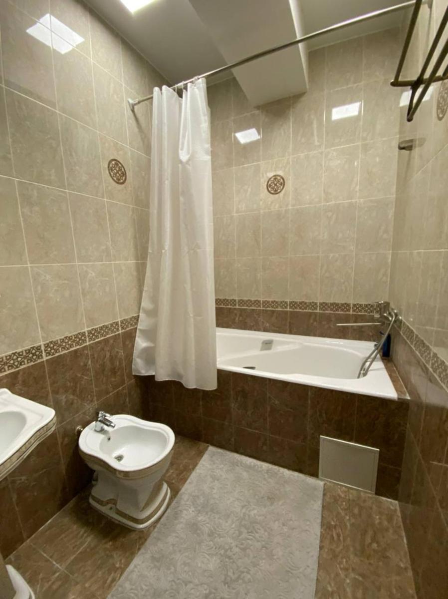 3-room apartment on Umetalieva 84 - Housity