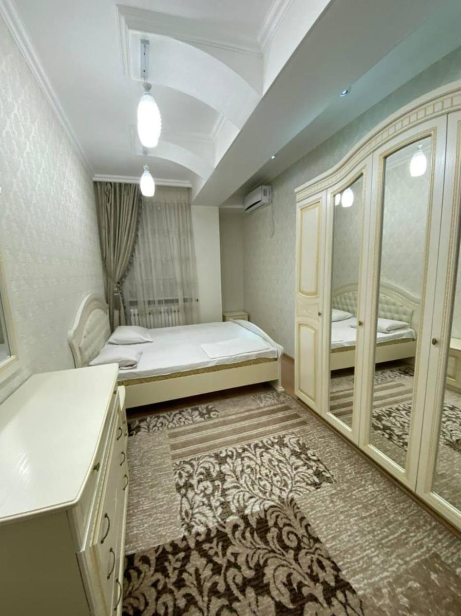 3-room apartment on Umetalieva 84 - Housity