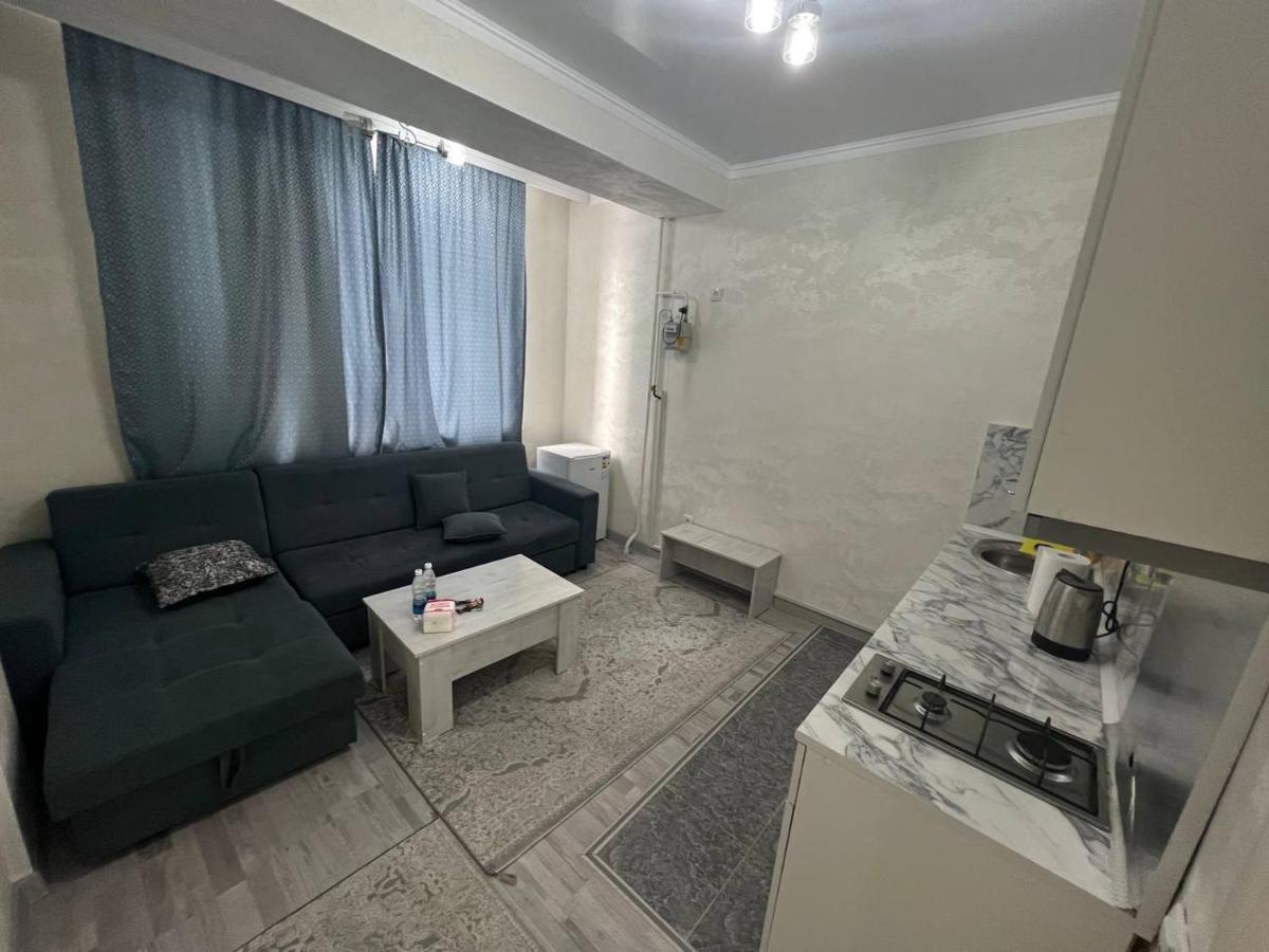2-room studio-apartment on Chuykova 134a - Housity