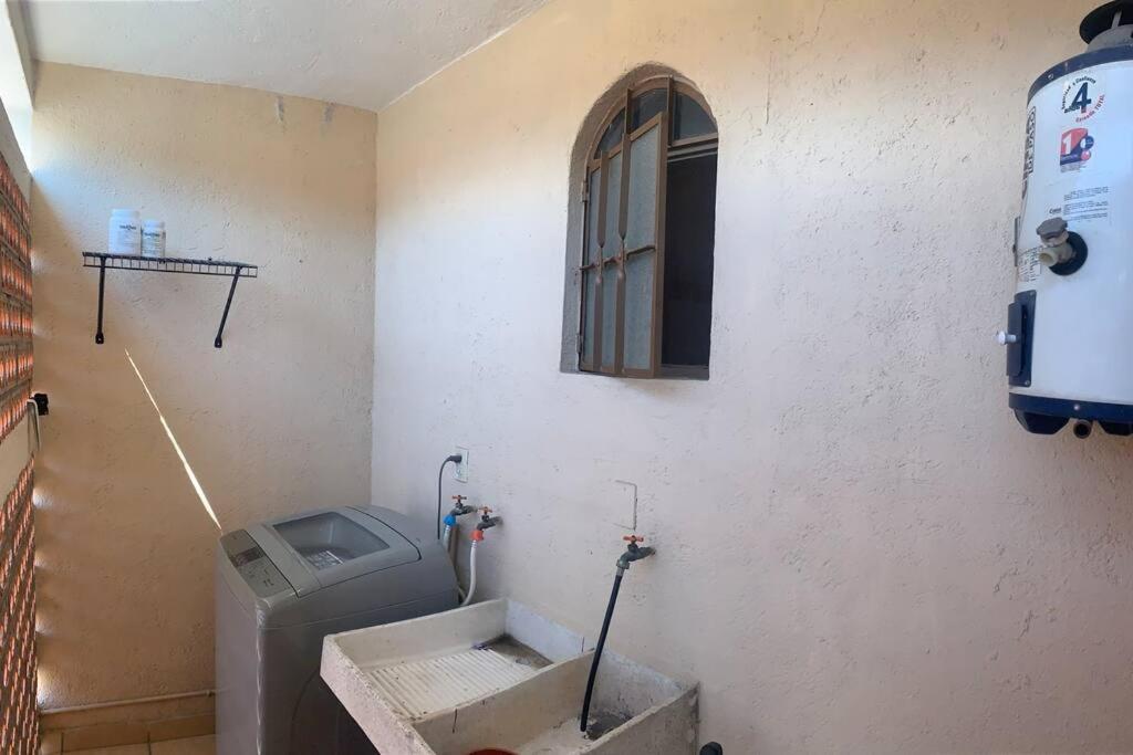 Departamento en fraccionamiento con seguridad. - Housity