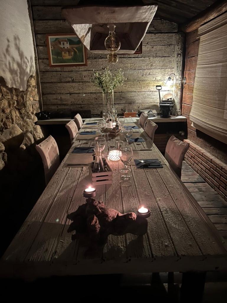 Zona de estar de Les Vinyes Alojamiento Rural Boutique & SPA