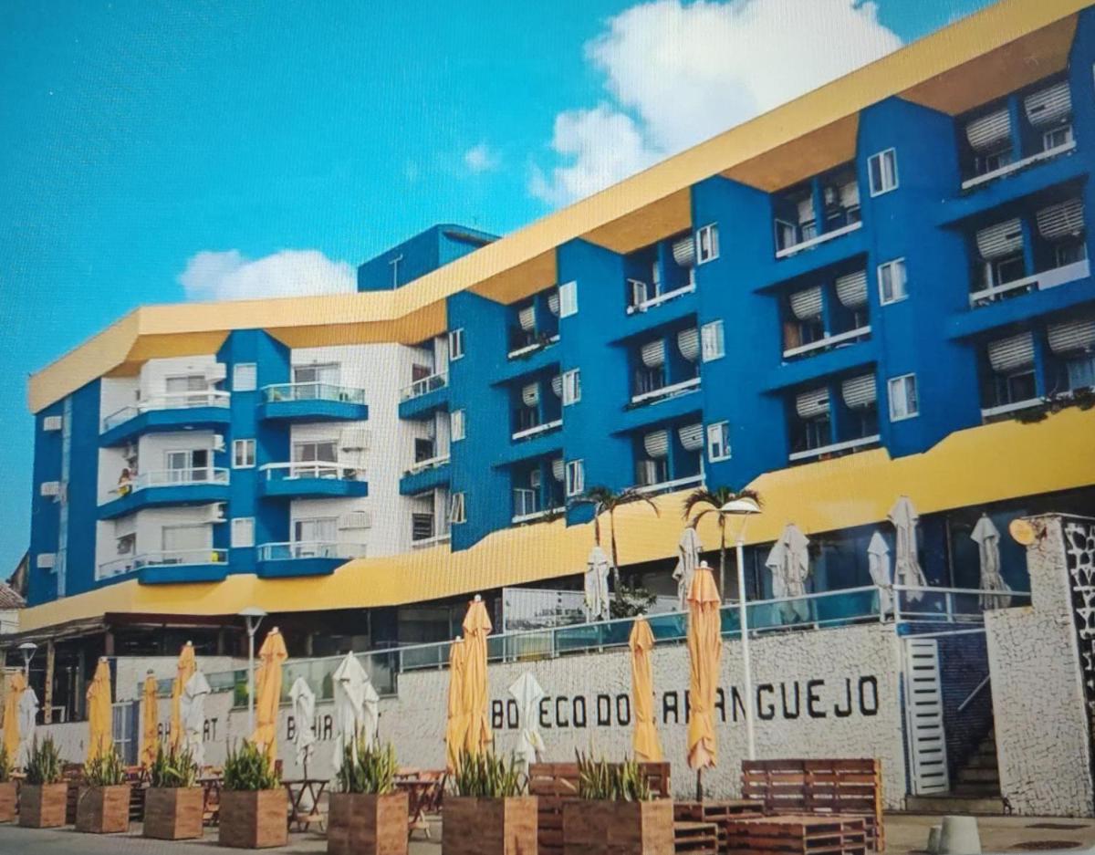 Bahia Flat Apt 107 - Housity