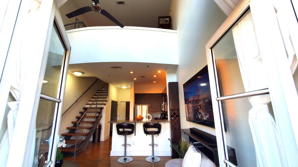 Couples Modern Retreat ! - Housity