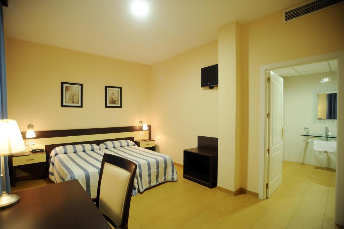 Hotel Castillo - Housity