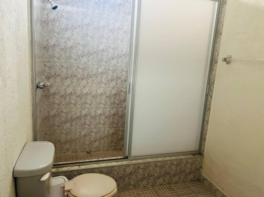 Casa4 cuartos a 10 minutos de la playa Facturamos! - Housity