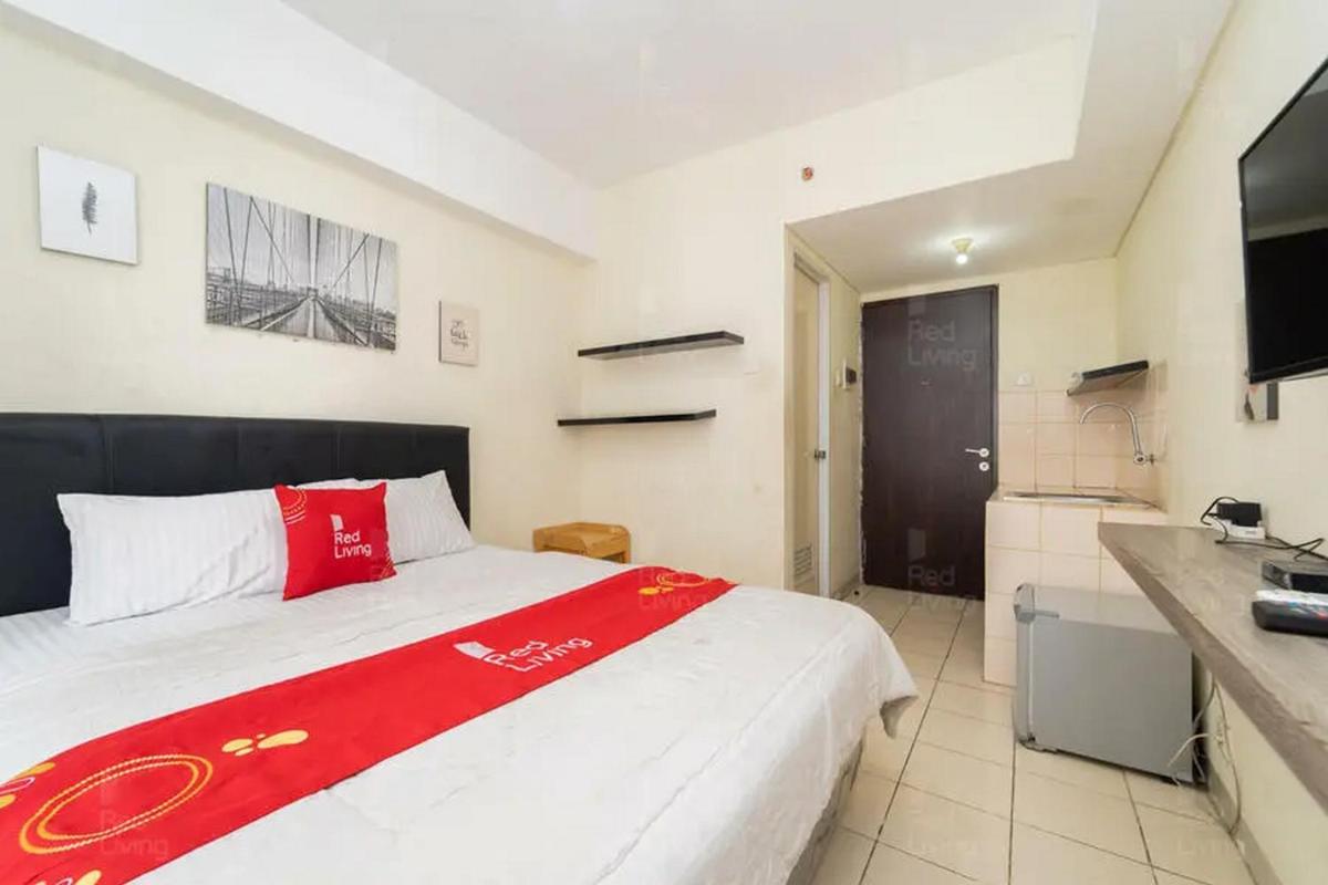 Suitetrails - RedLiving Apartemen Serpong Green View - Farida Property