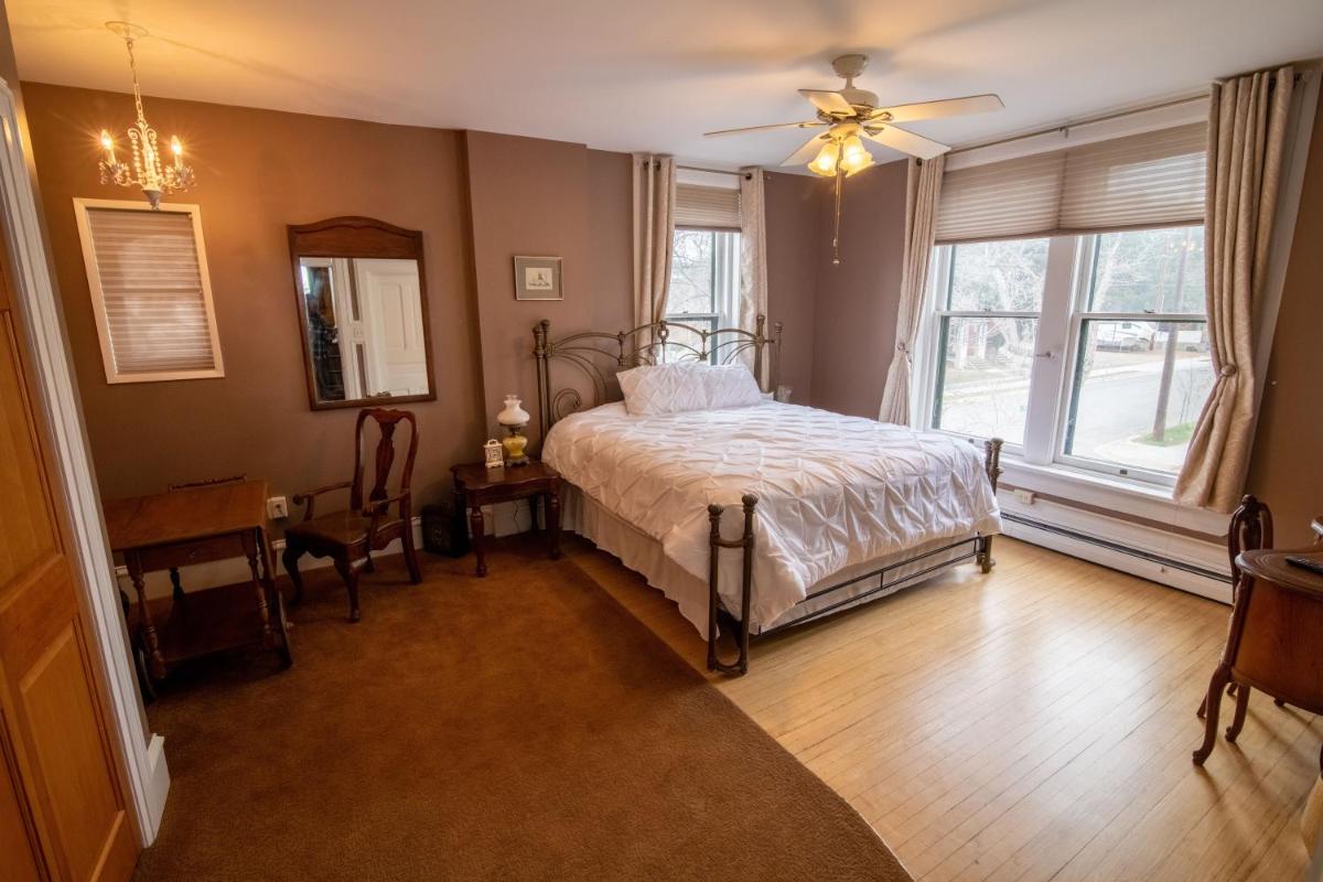 Pope House - Hist. Mansion - The Gold Rush Suite - Housity