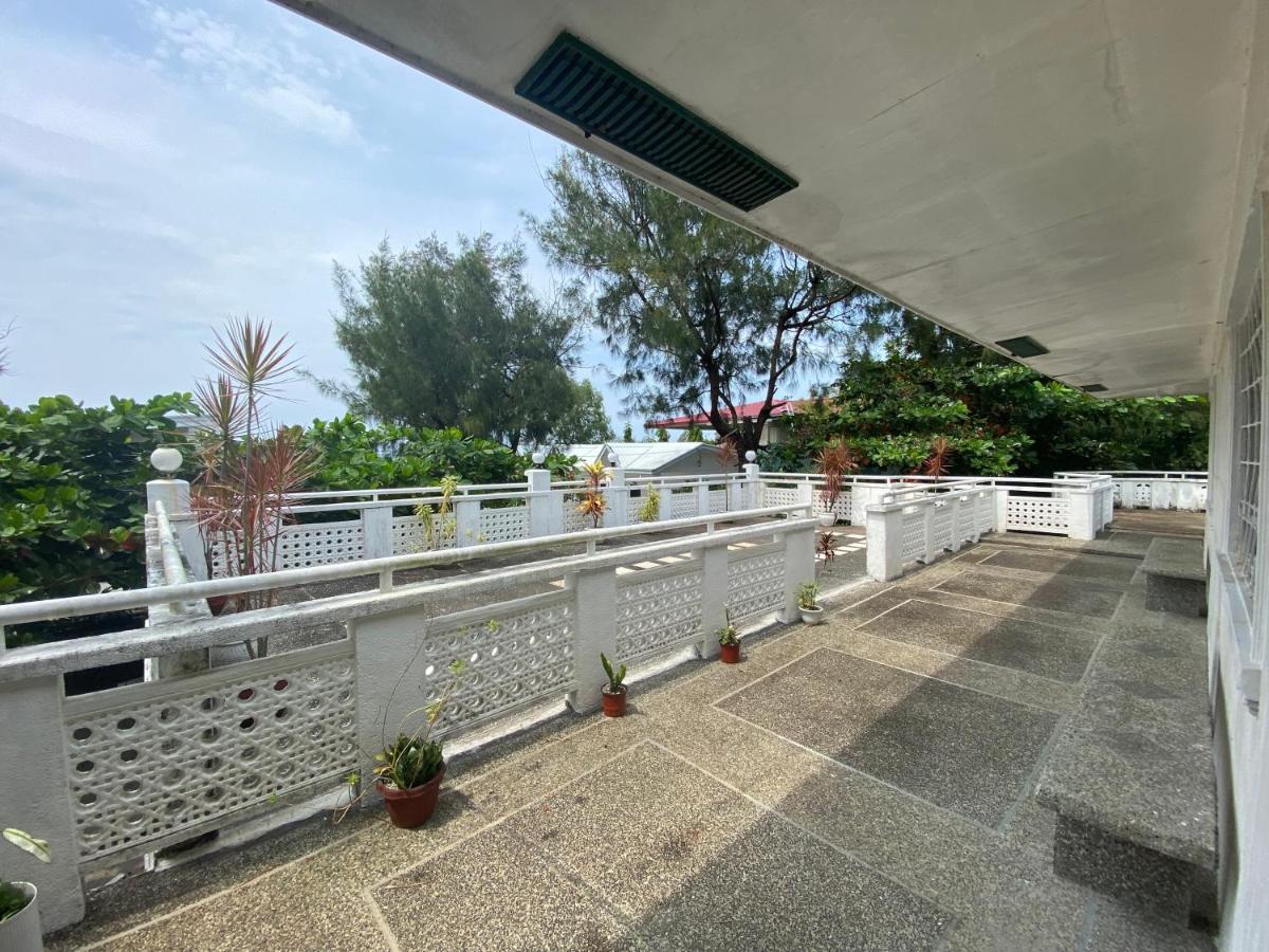 Suitetrails - La Casa Blanca Beach Front Accommodation