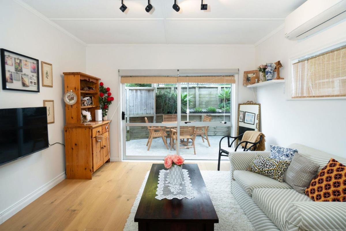 Edmund Cottage - Housity