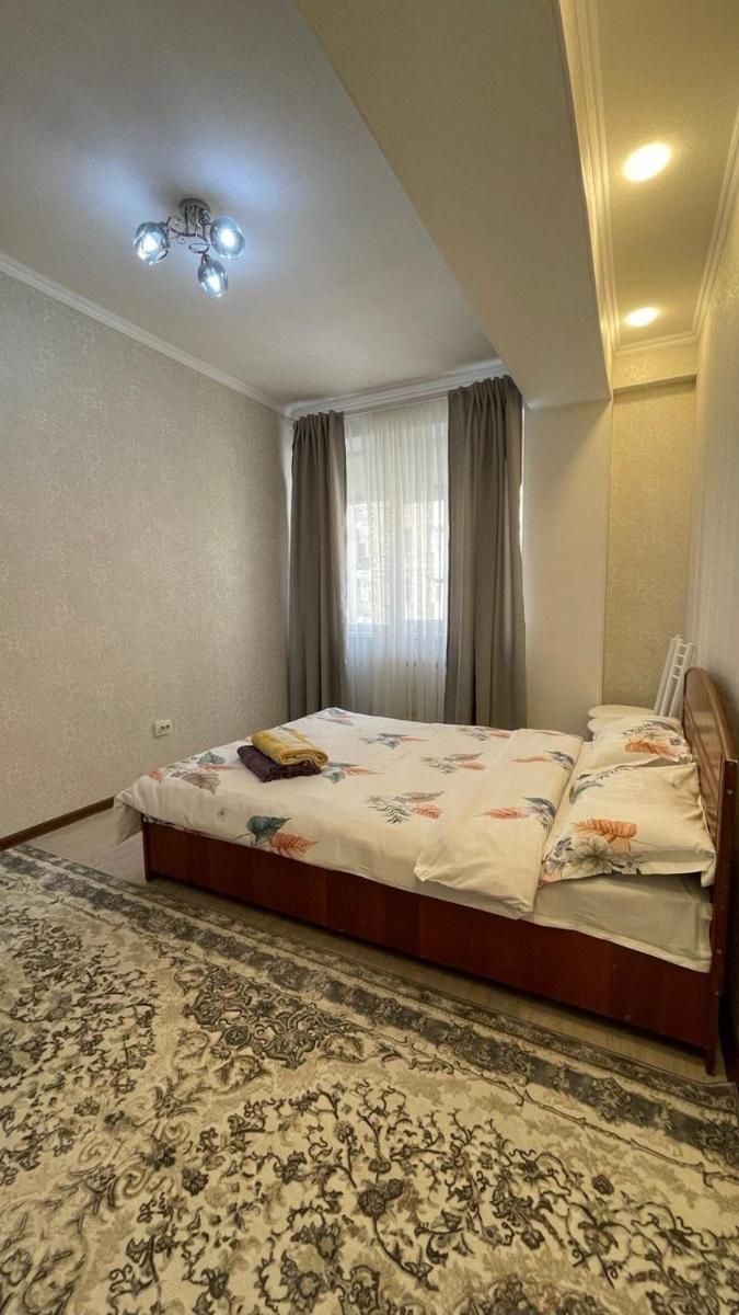 Rent Home KG Аппартаменты рядом с Ботаническим садом - Housity