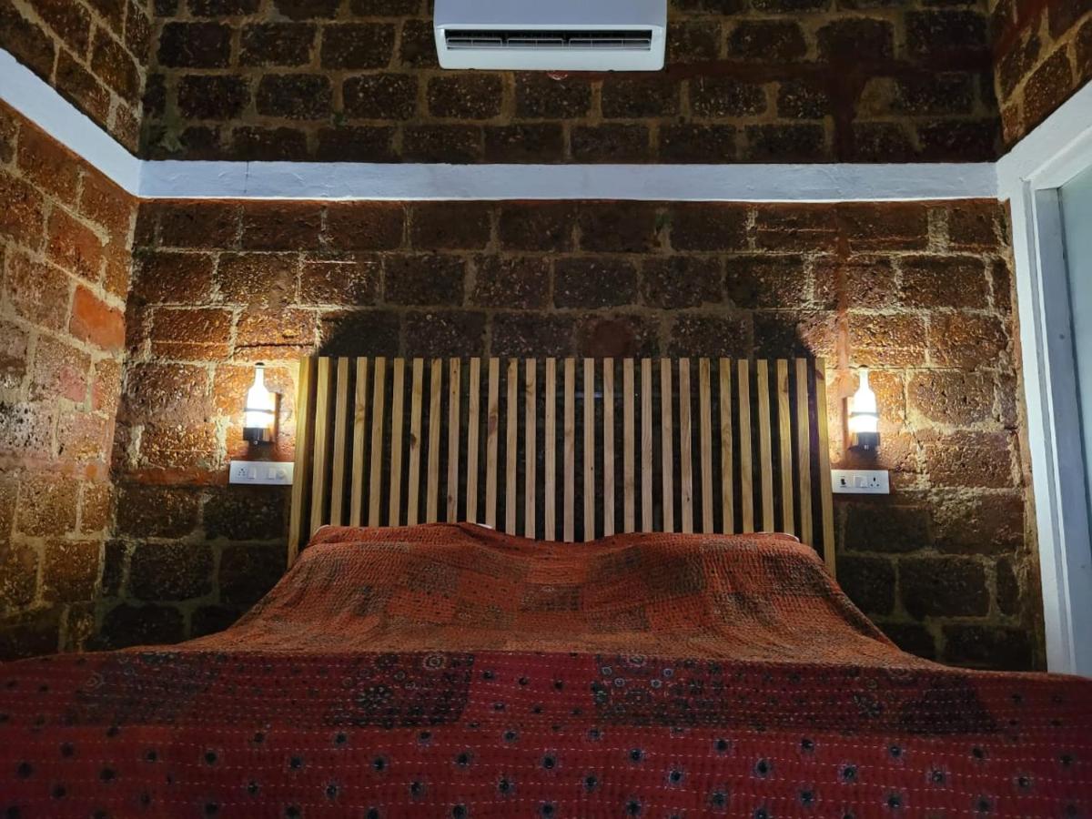 The Dandelion - Colonels Jungle Resort - Housity