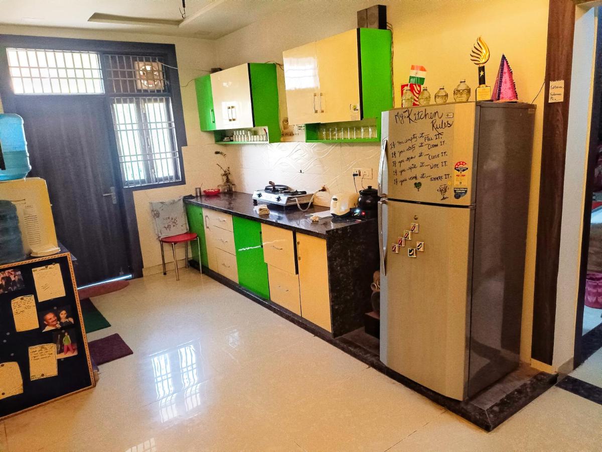TAJ PREMIUM HOME STAY - Housity