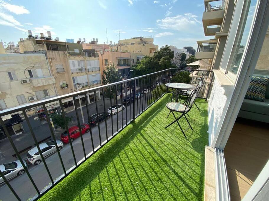 Suitetrails - YIRMEYAHOU SUITES by SEA U TLV