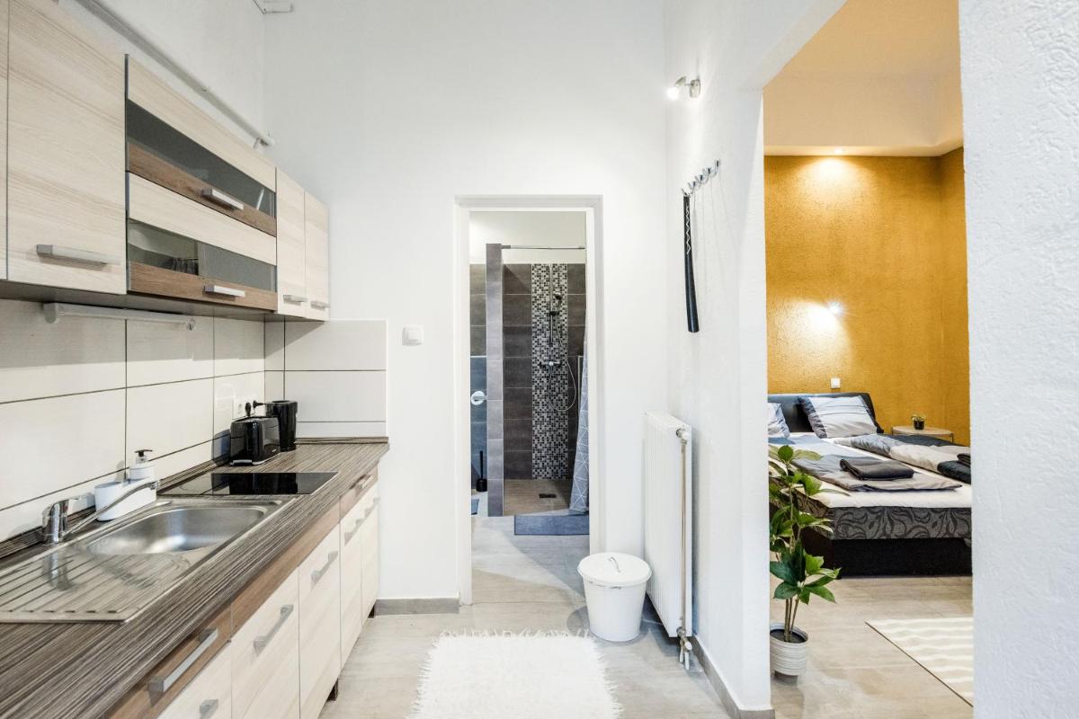 Akácfa 27-2 Center Apartment with AirCon - Housity