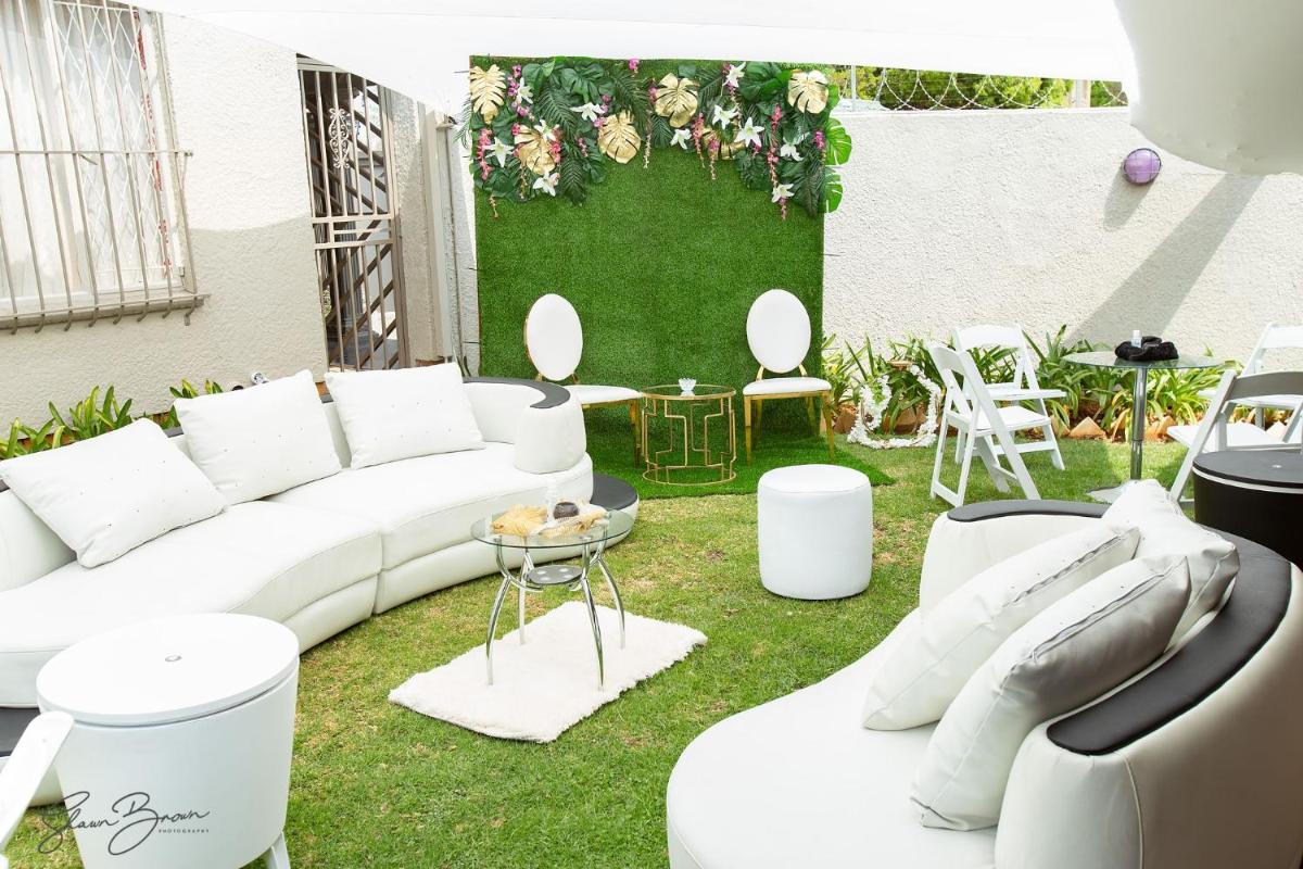 Zoe BnB - Housity