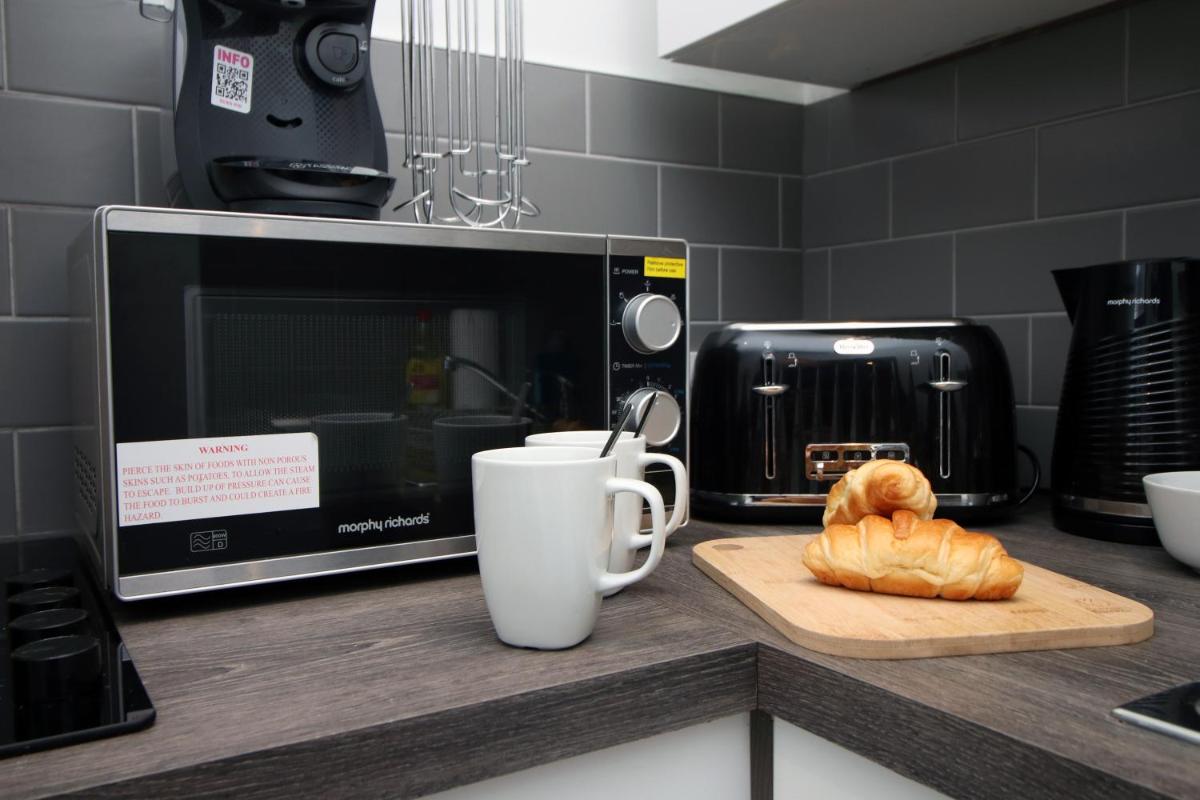 Suitetrails - Eastern Way by Tŷ SA, 1BR Apartment in Newport