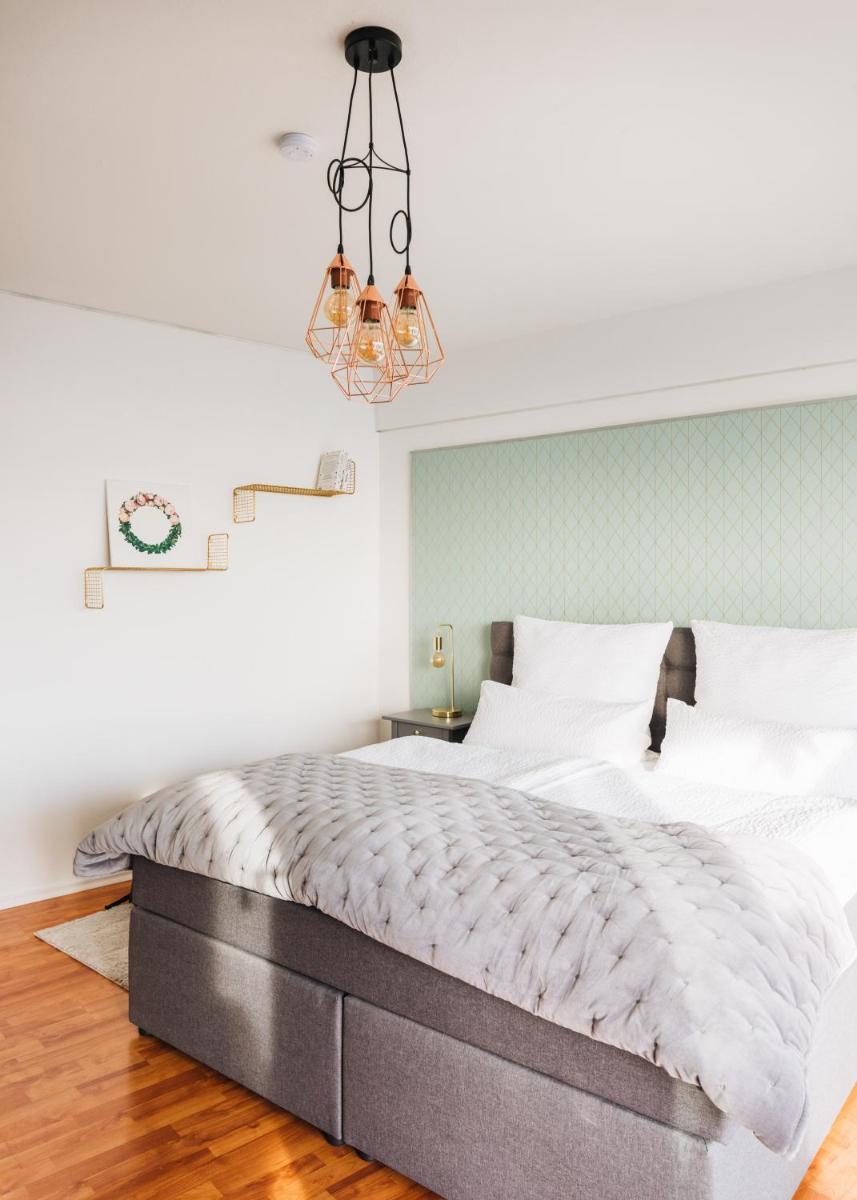 GREAT CITY VIEW I 26 FLOOR I NETFLIX and BOXSPRINGBED - Housity