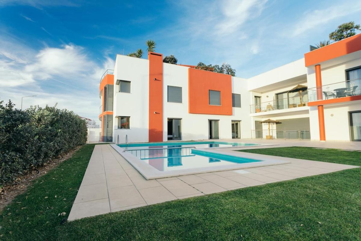 Best Houses 23: Stunning Apartment, Great Location - Housity