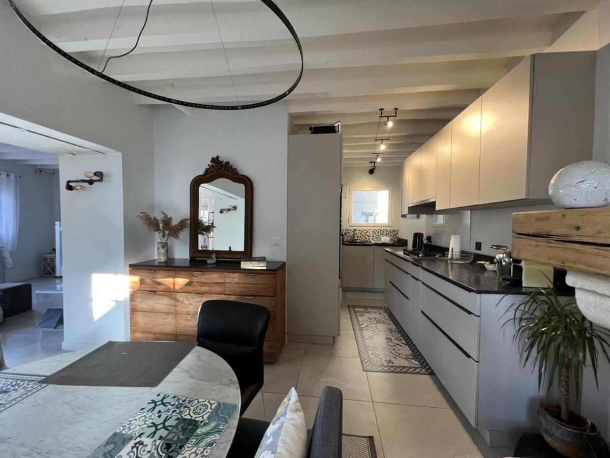 Suitetrails - EXIGEHOME-Belle maison de village 40 minutes de Paris