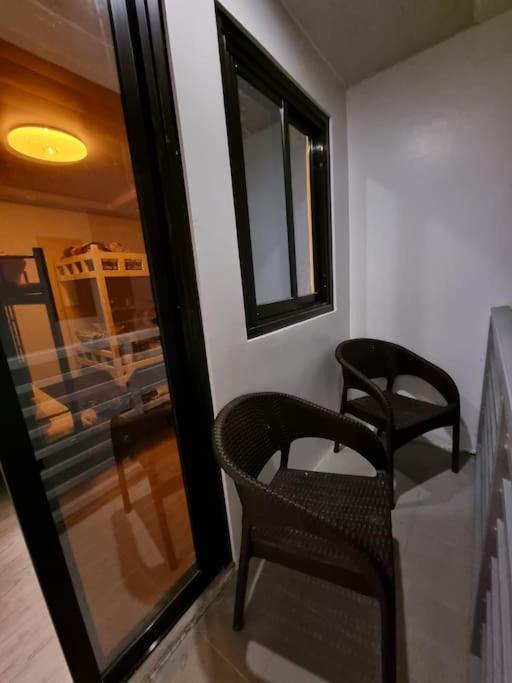 Entire Apartment Baguio City - CS PINES Dahlia Unit - Housity