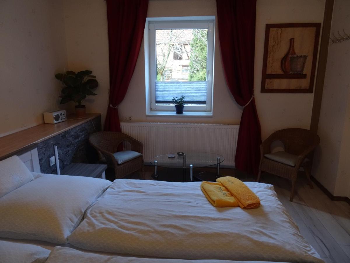 Pension & Gästehaus Paffrath - Housity