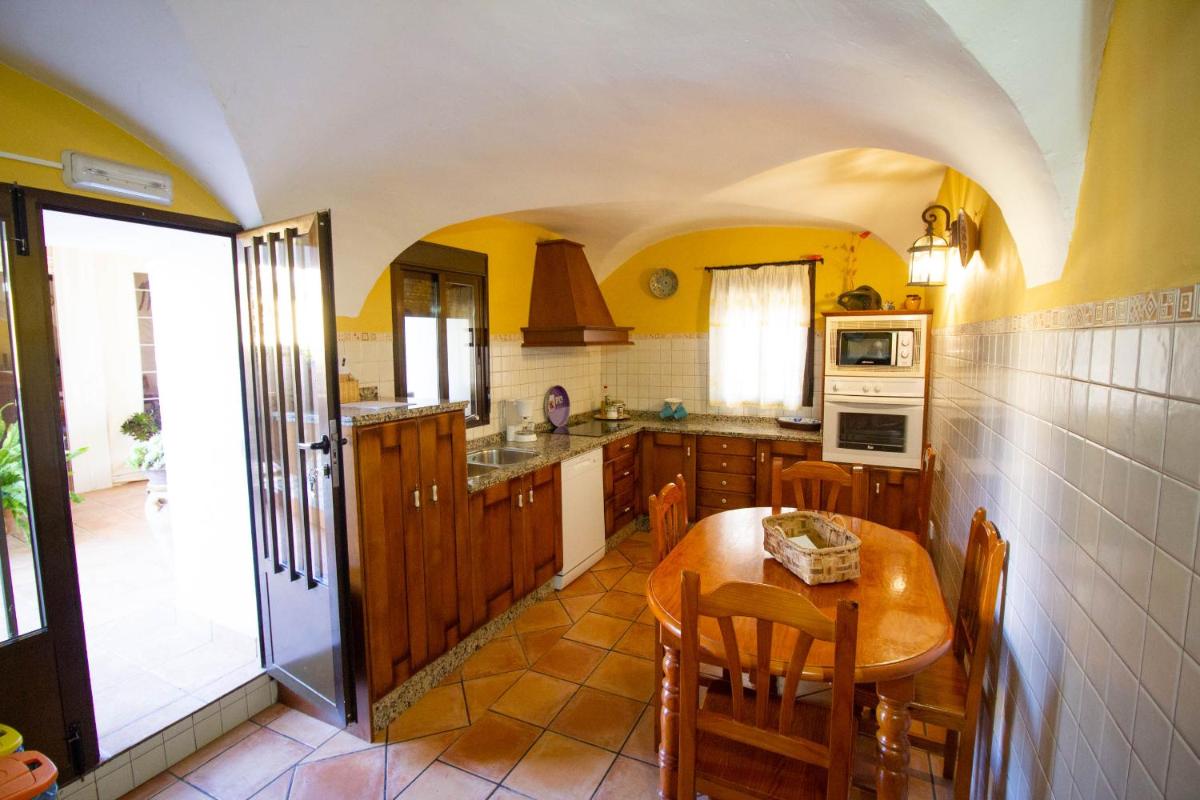 Casa Rural Villa Vieja - Housity