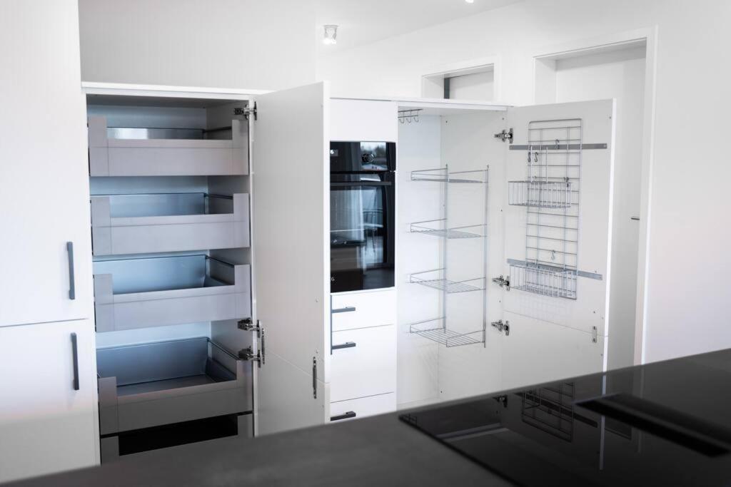 140m² Wohnung / 3 Schlafzimmer - Housity