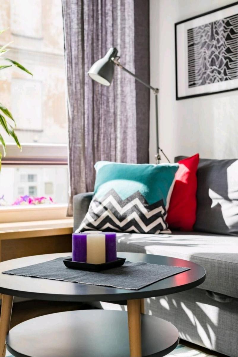 Brand New Old Town Park Apartment & Balcony - Housity