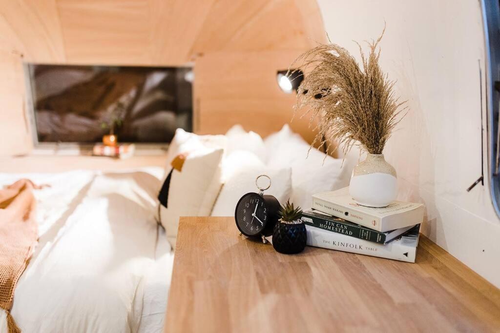 Airstream x Warehouse - Housity