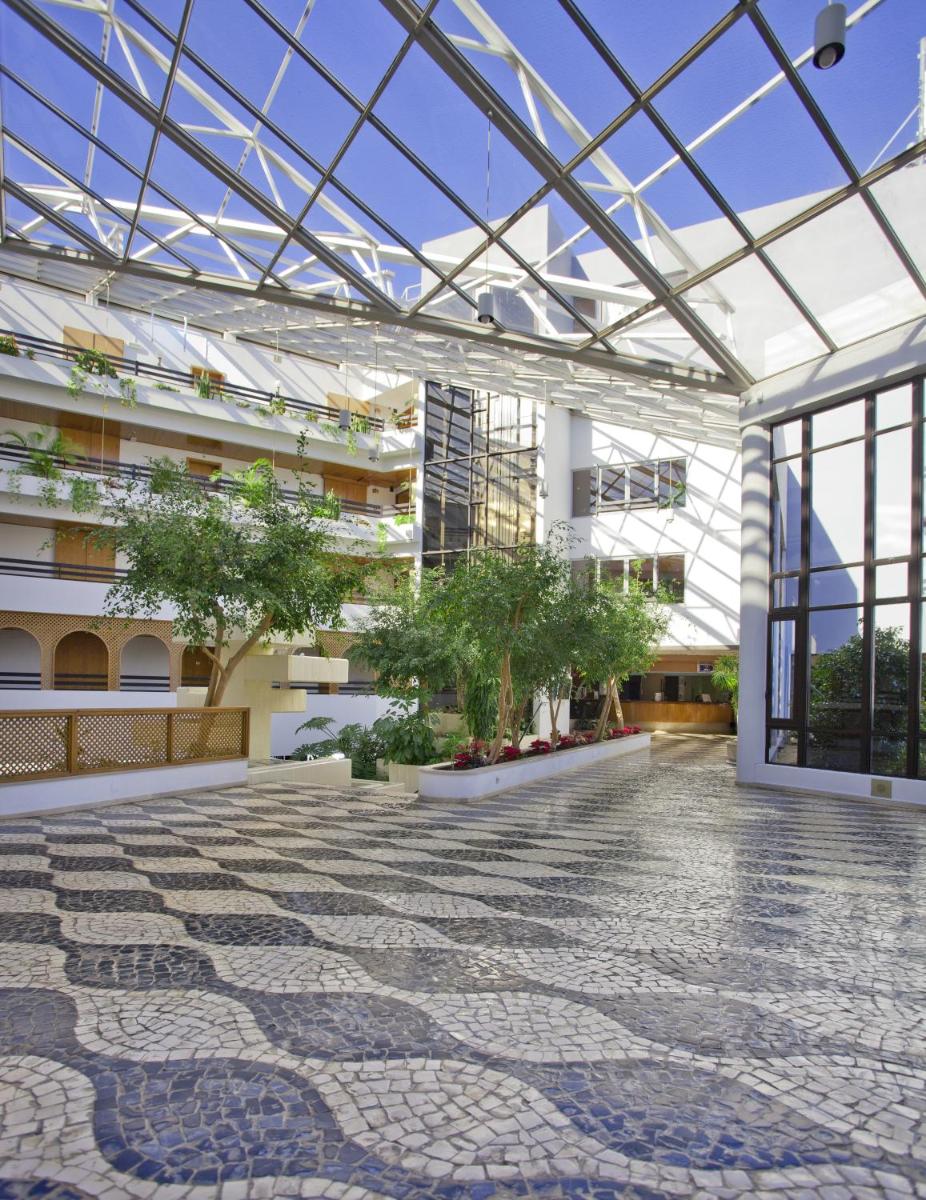 O edifício onde o hotel está situado