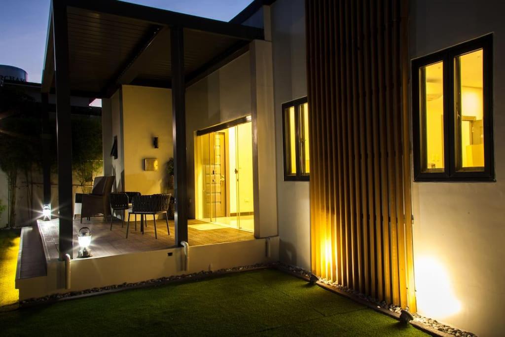 Small, house with golf course view and fresh air - Housity