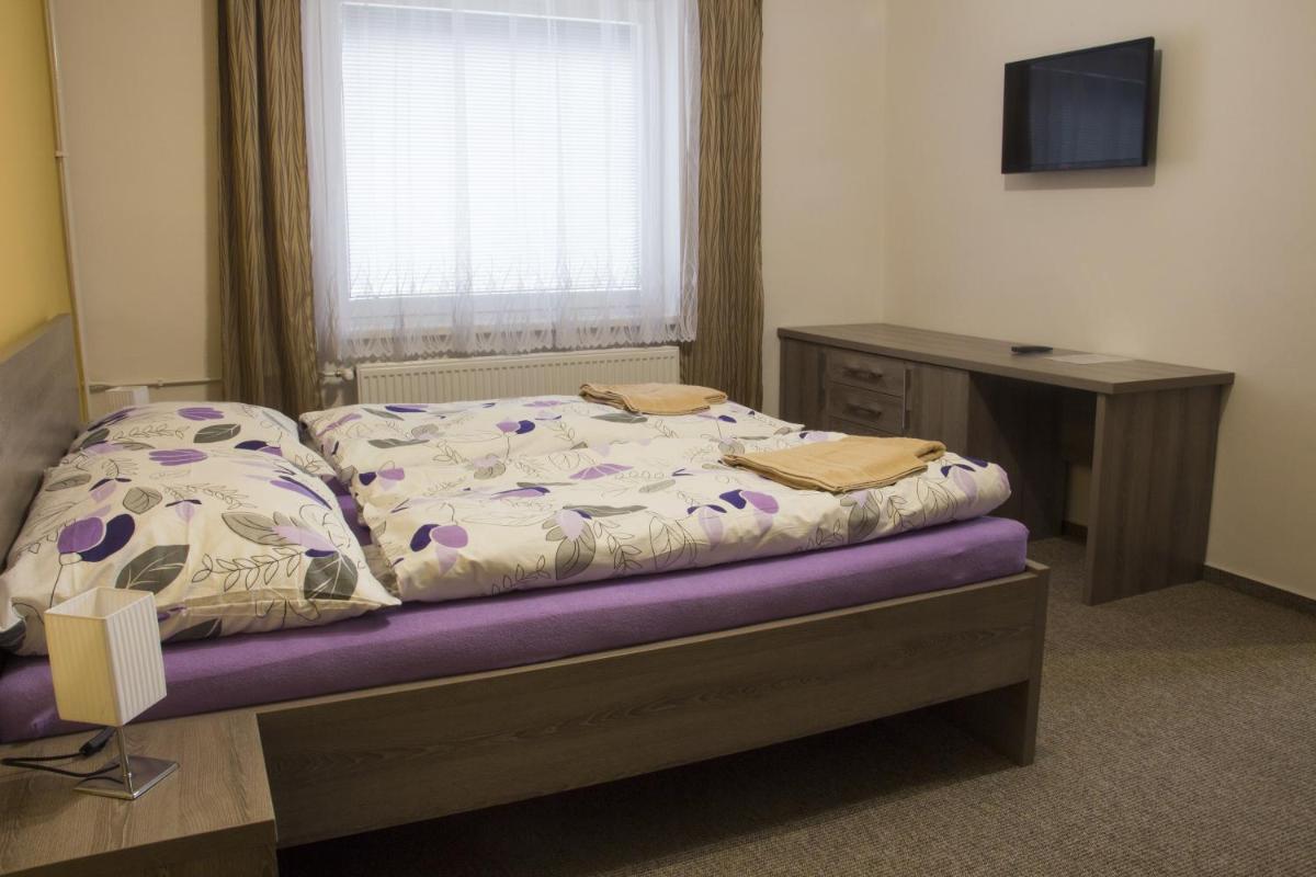 Motel Pávov - Housity