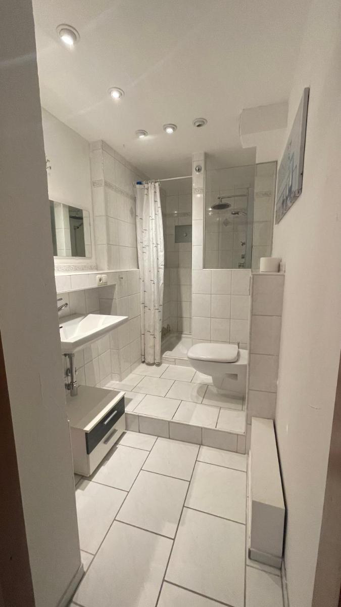 MBZ Ferienwohnung TREVERE - 2 ZKB Balkon - Housity