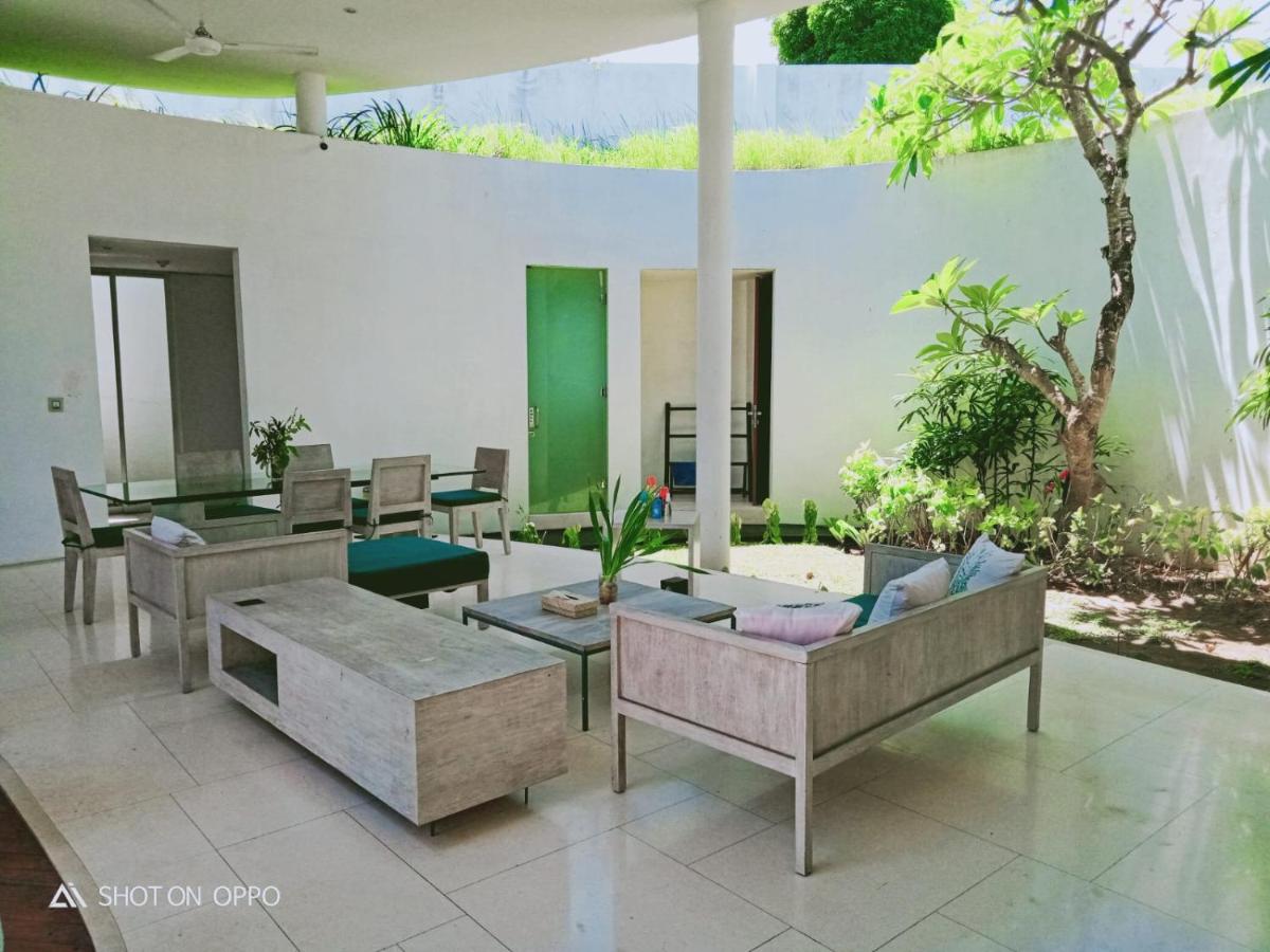 Villa Sari - Housity