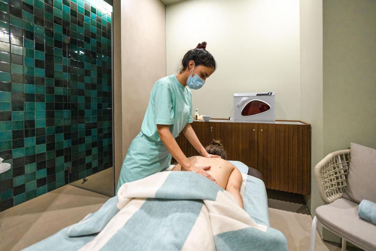 O spa e/ou outras comodidades de bem-estar em White Shell Beach Villas