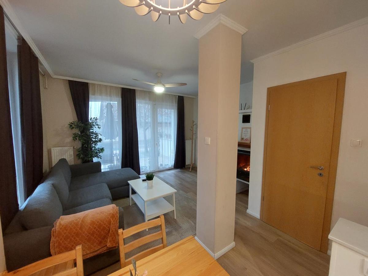 Semiramis Apartman - Housity