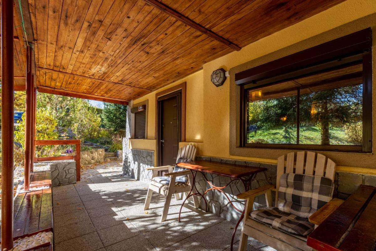 Cabana din Padurea Valeni - Housity