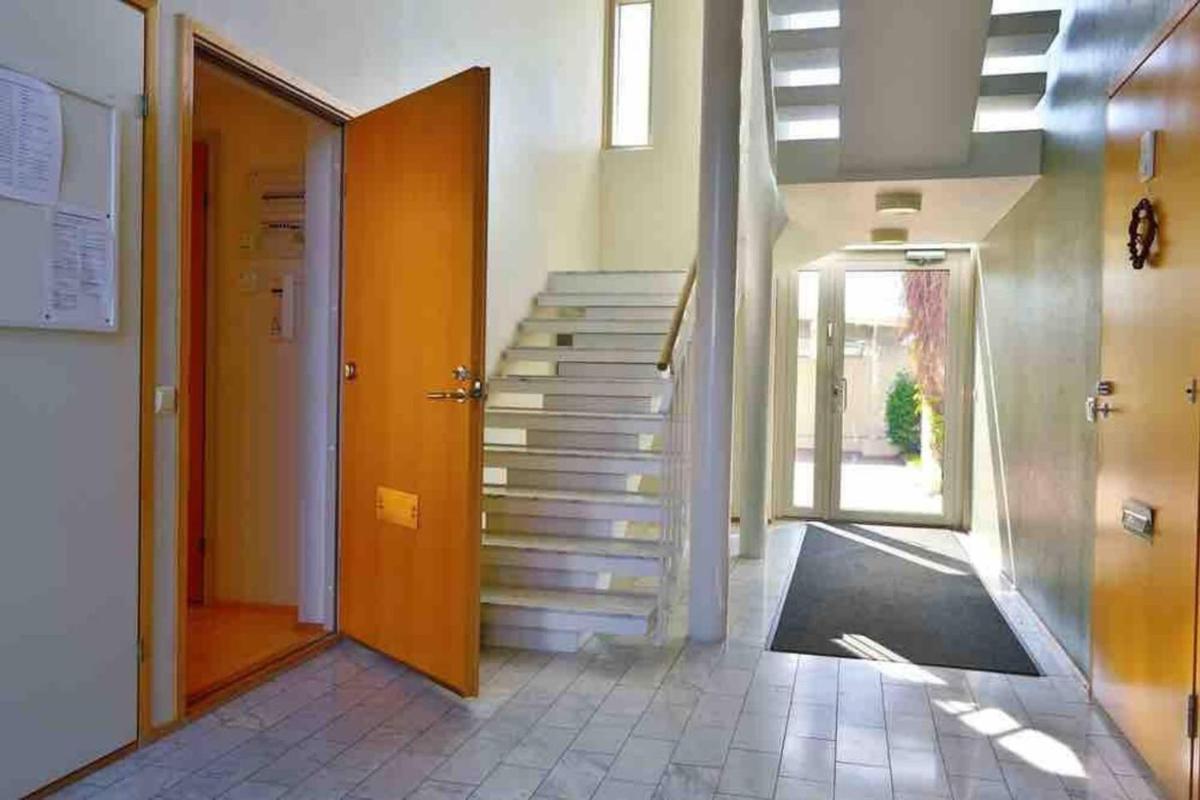 Spacious Apartment close to the sea with 2 patios - Housity