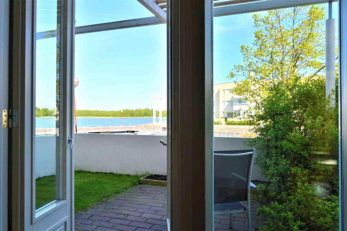 Spacious Apartment close to the sea with 2 patios - Housity
