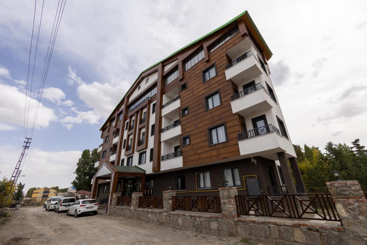 Ready To Stay By Dedeman Sarıkamış - Housity