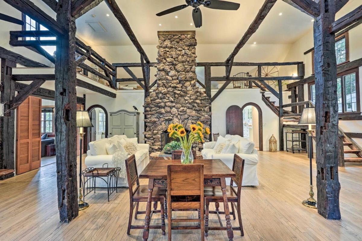 Historic Cornwall-On-Hudson Cottage with Deck! - Housity