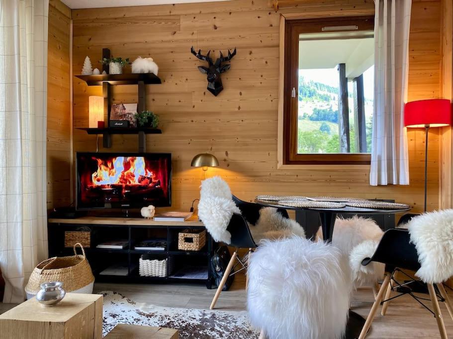 T2 de charme à Megeve vue panoramique - Housity