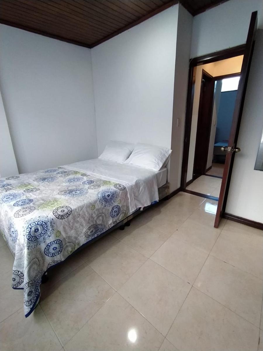 Gran Confort y excelente ubicación, tranquilo y con seguridad en el sector - Housity