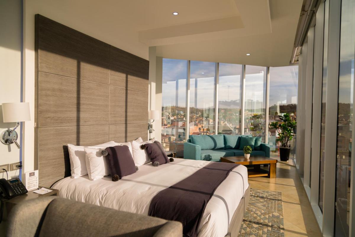 Hotel GRALTA - Housity