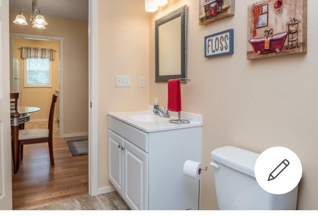 cozy cabin 4 newly remodeled 2021 - Housity
